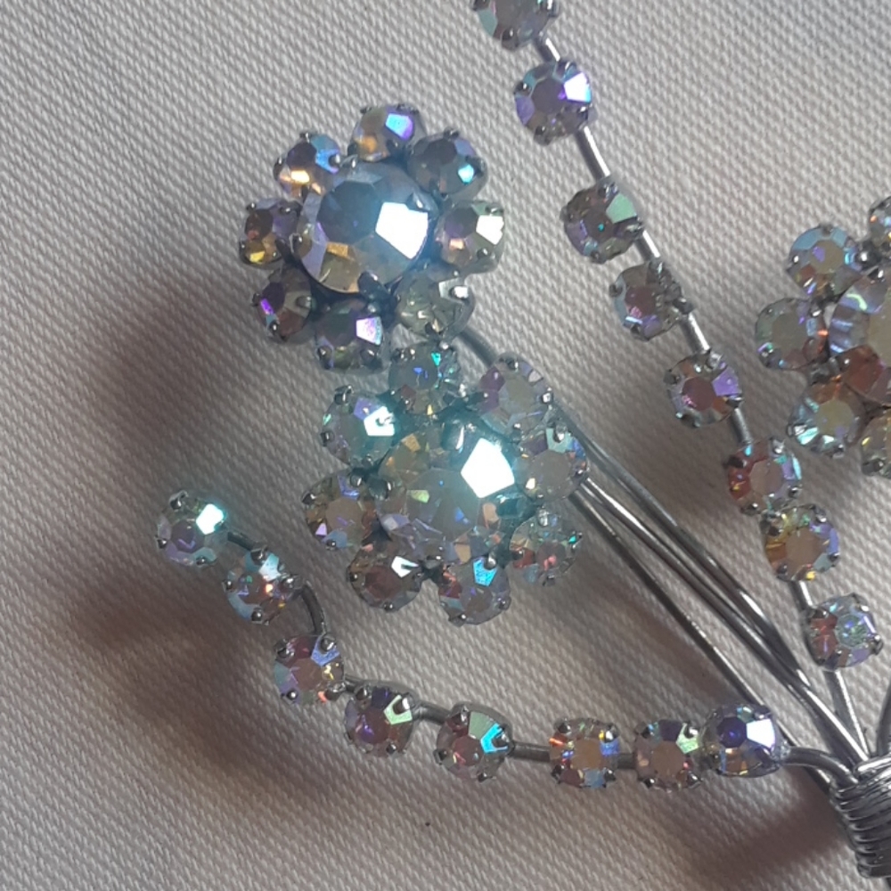 Vintage Rhinestone Brooch - Picture 4 of 5